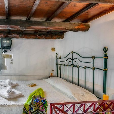 Ifigenia Rooms By Marios Chania  Екстер'єр фото